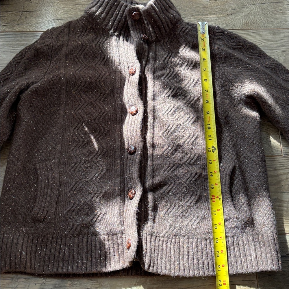 Duluth Trading Co. Women's Woolpaca Cable Cardigan Size Medium - Picture 5 of 6